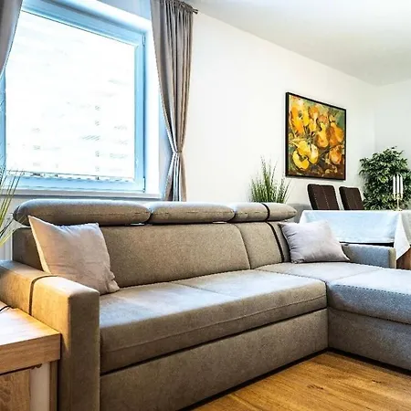 Luxtatras Apartment Velky Slavkov Exterior photo